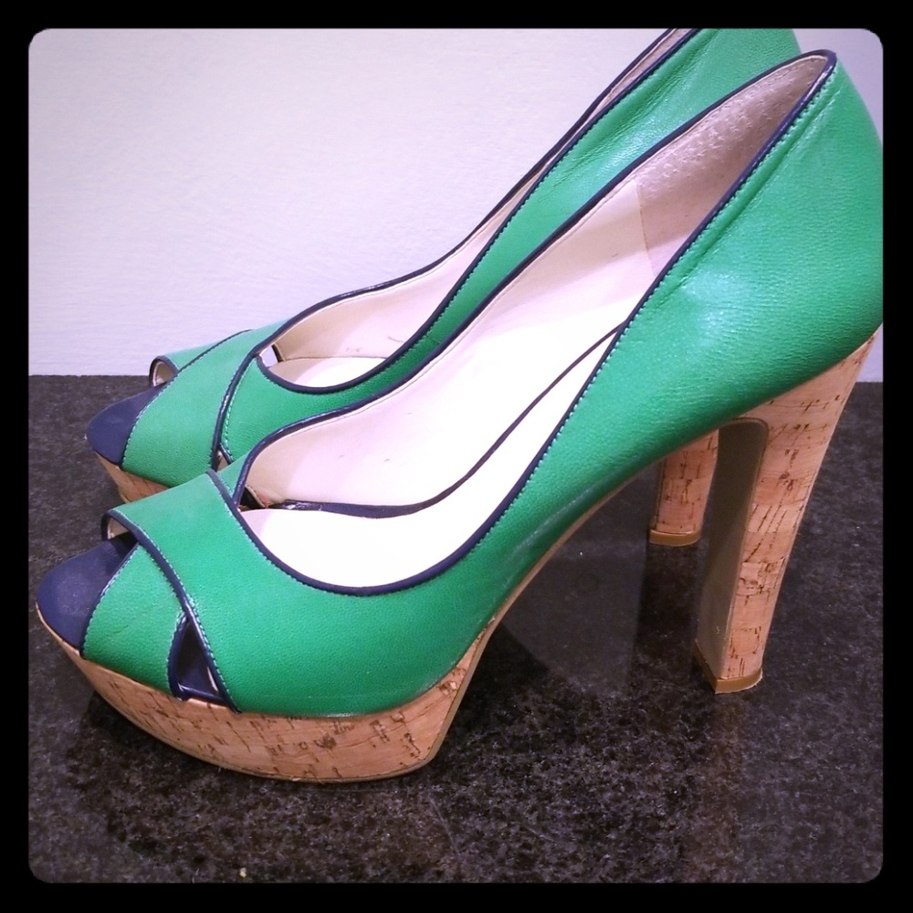 Platforms sandals with cork heel.
